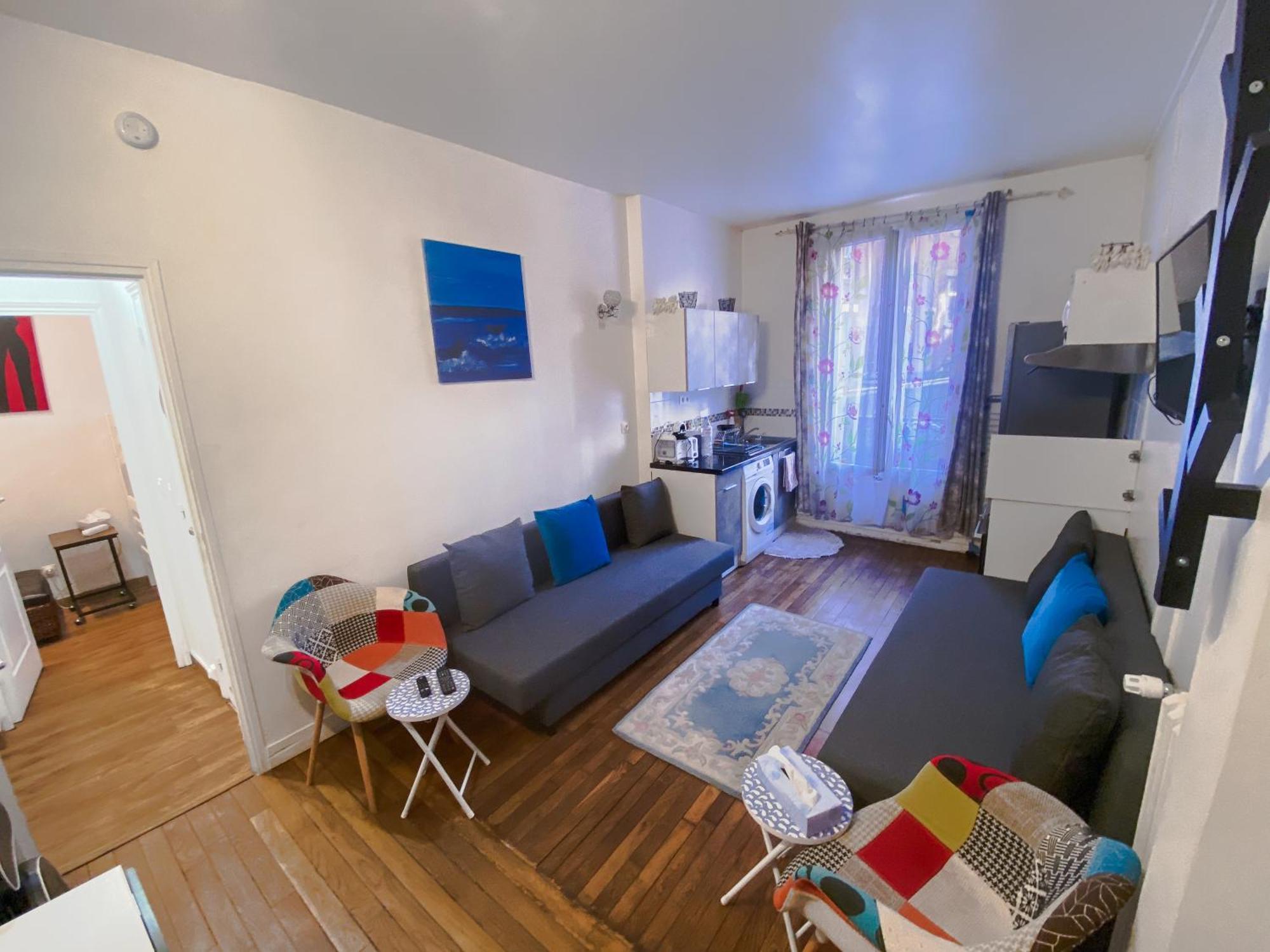 Nice Apartment Ideal To Visit Paris Клиши Екстериор снимка
